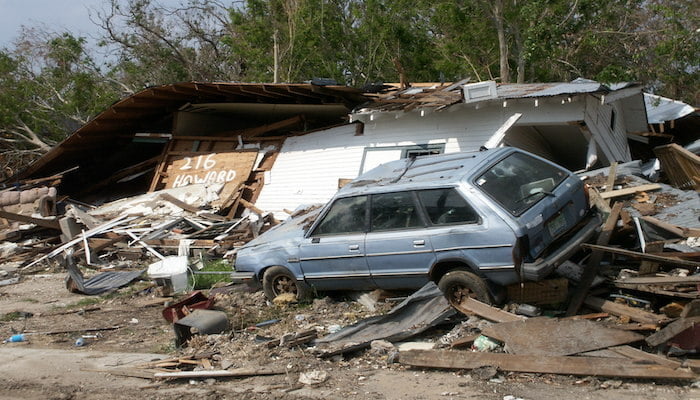 hurricane katrina damage in 2005